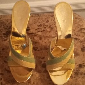 100/ Authentic Giuseppe Zanotti heels very pretty green and gold color